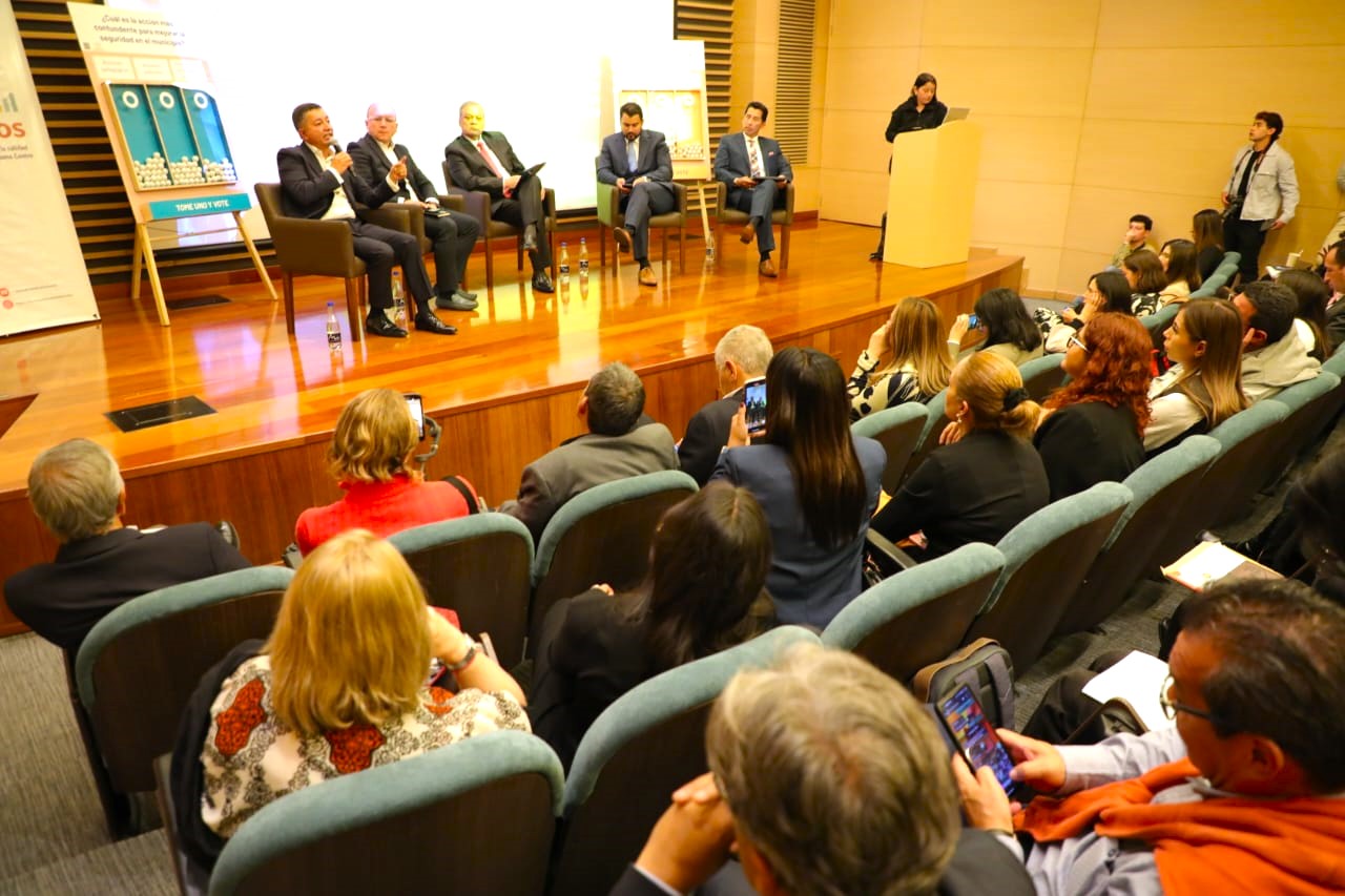 Retos en seguridad para la region se trataron en el panel Sabana Centro Como Vamos